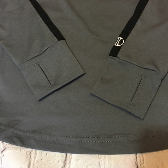 Ladies Holloway Golf 1/4 zip gray size small - Picture 7 of 7